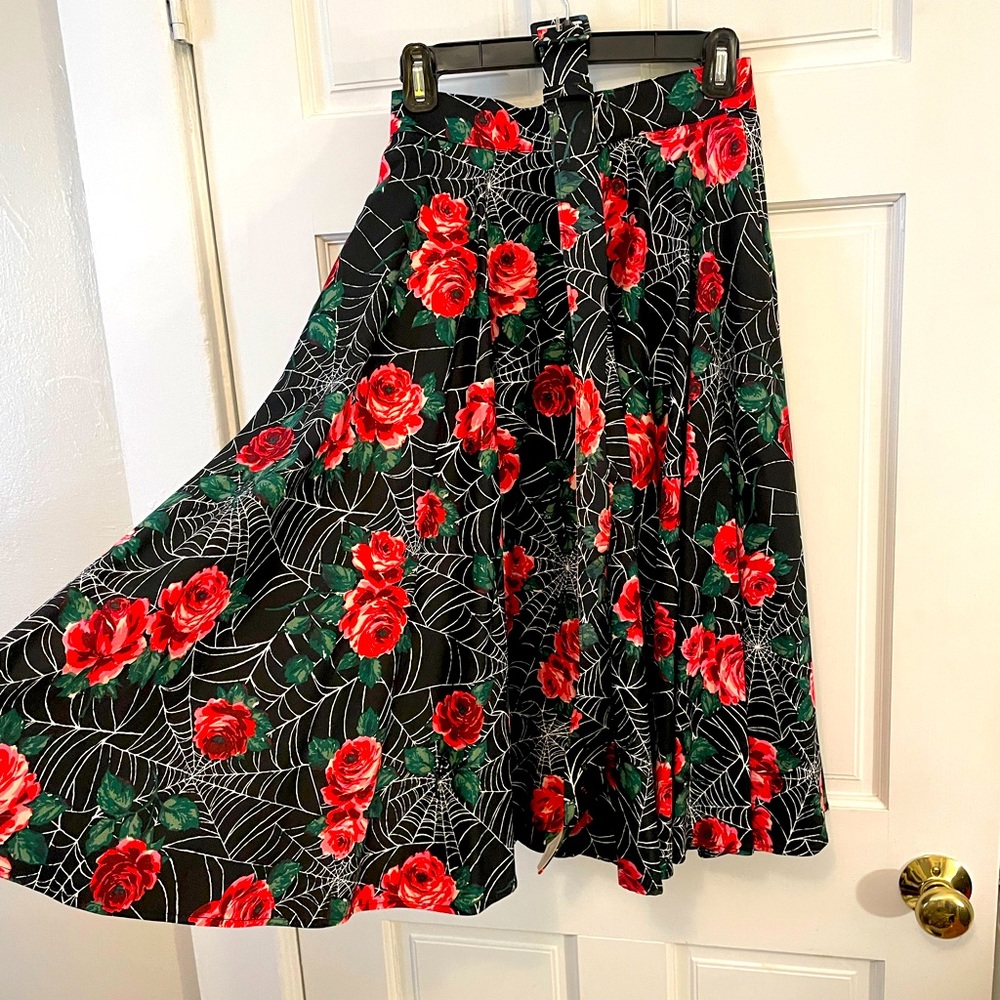 Vixen by Micheline Pitt Spiderweb roses midi circle skirt Halloween 50s Small
